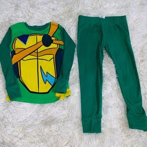 🐢Ninja turtle PJs.  WORN ONCE. 🐢